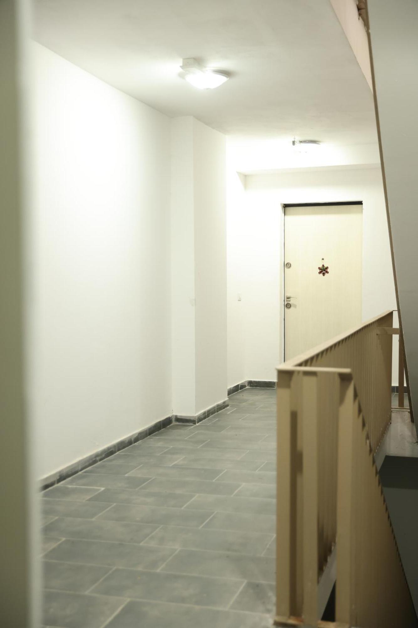 Family Apartment Тирана Экстерьер фото