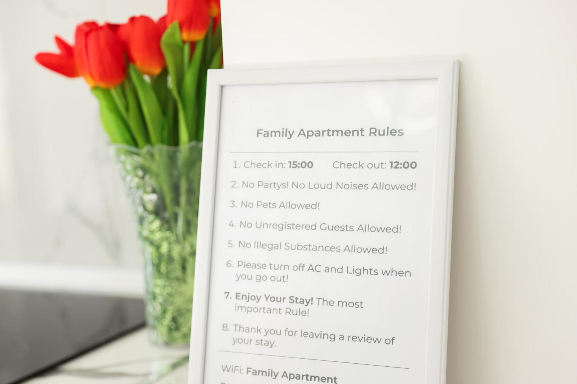 Family Apartment Тирана Экстерьер фото