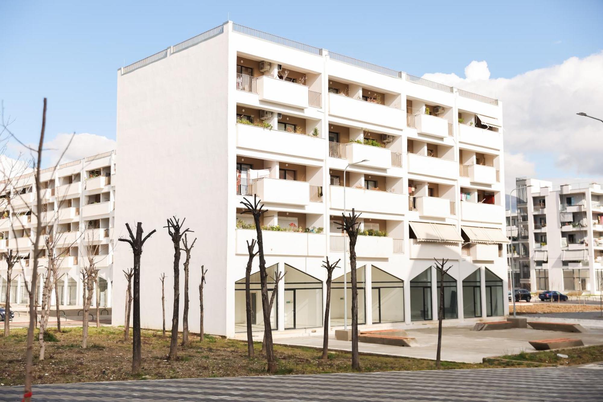 Family Apartment Тирана Экстерьер фото